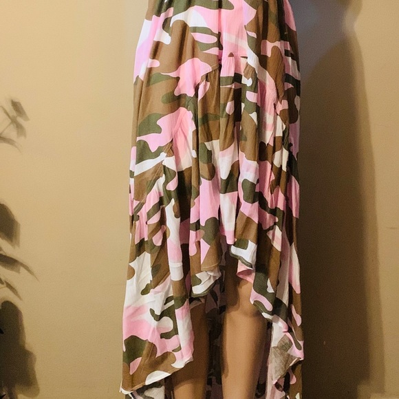 Hot and Delicious CAMO Dress - Picture 5 of 8